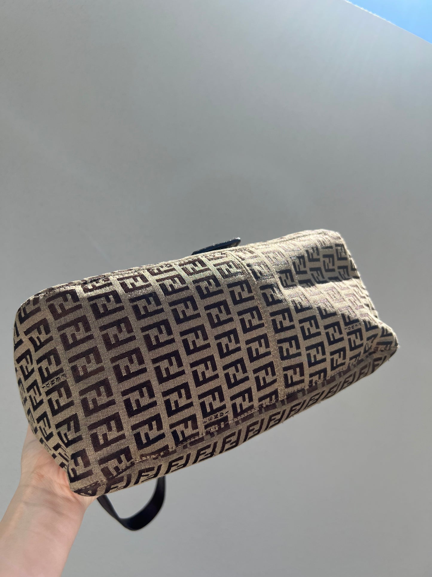 Pre-loved Fendi Vintage Zucchino Pattern Baguette Mamma Handbag