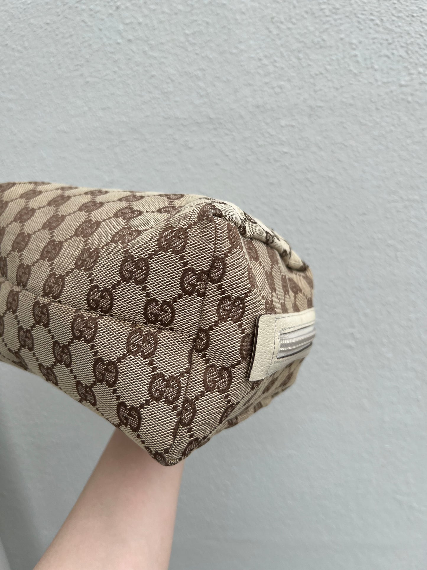 Pre-loved Gucci Y2K GG Canvas Balthus Tofu Bag handbag