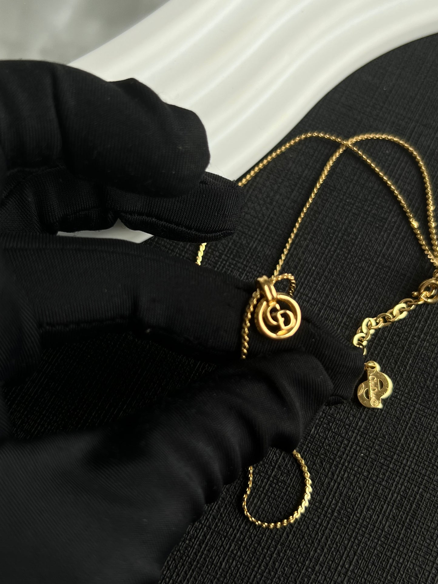 Pre-loved Christian Dior Vintage Logo-pendant Chain Necklace