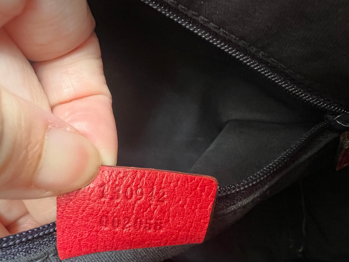 Pre-loved GG Canvas Abbey Boston Bag Red