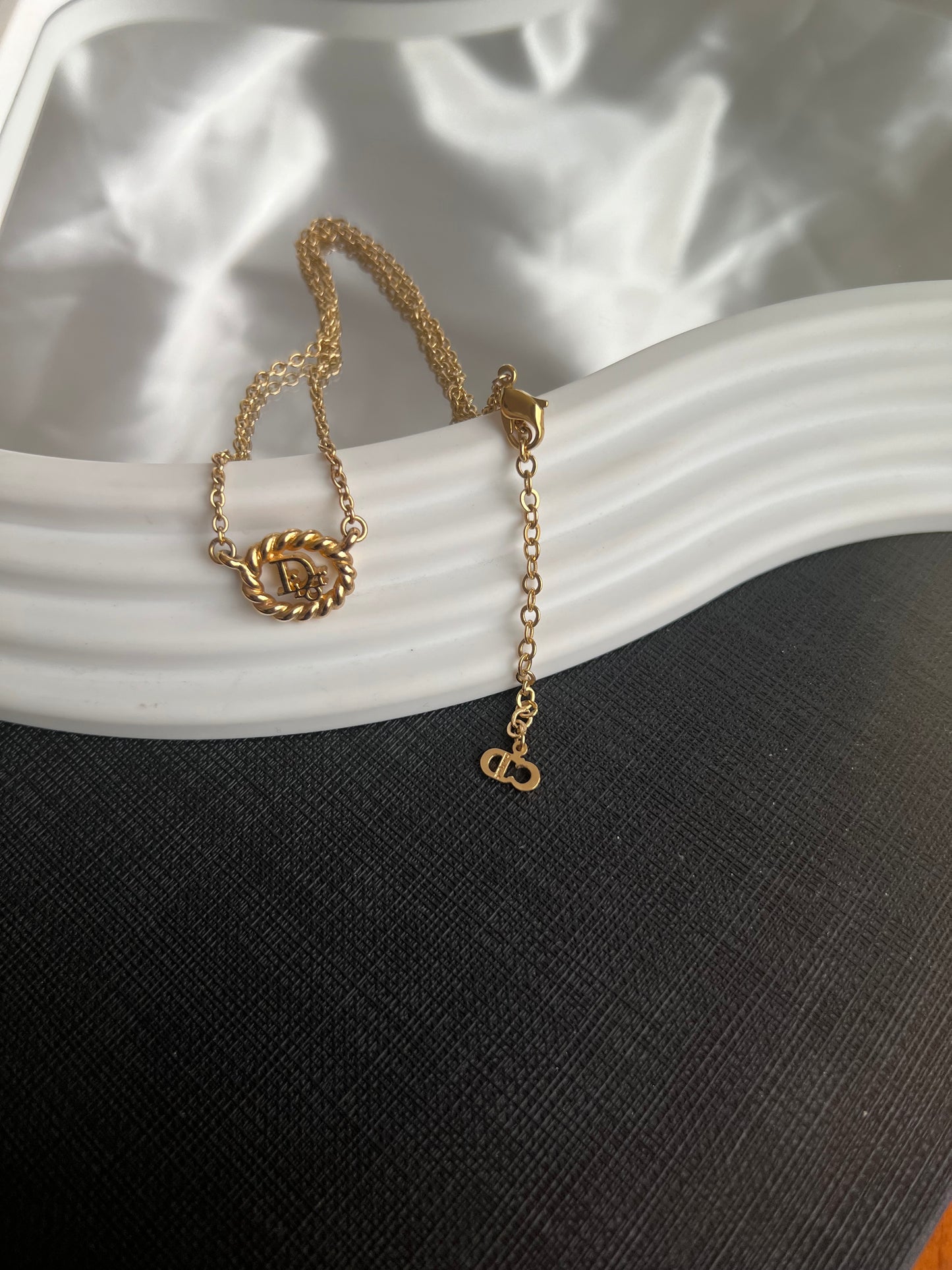 Pre-loved Vintage Dior Braided Gold Oval Logo Necklace