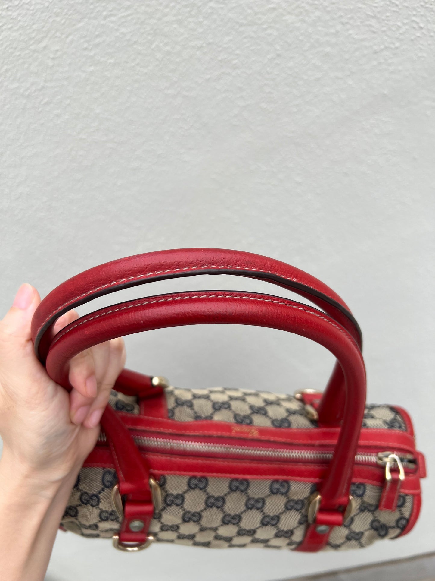 Pre-loved GG Canvas Abbey Boston Bag Red
