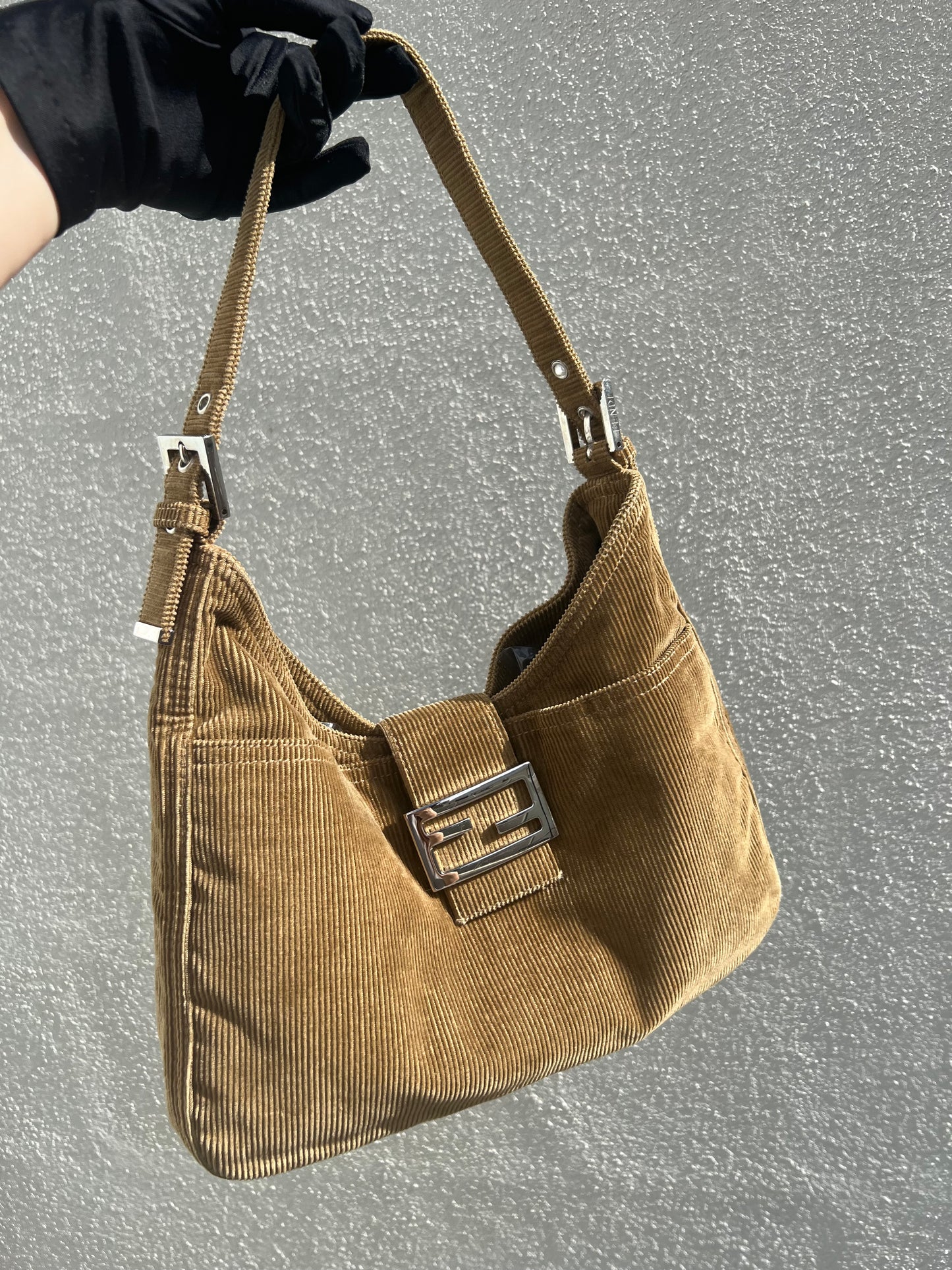 Pre-loved Fendi Baguette Cloth Croissant Handbag