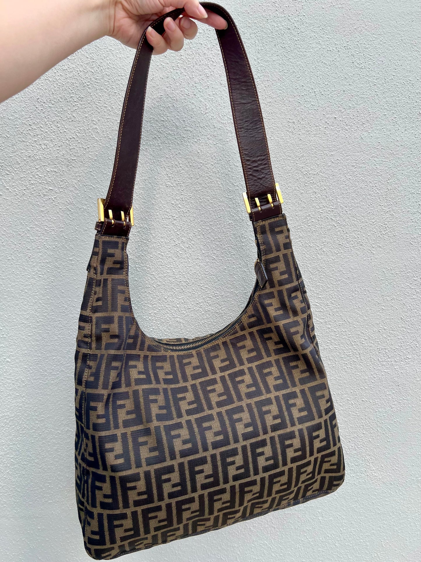 Pre-loved Fendi  Tobacco Zucca Print Large Shoulder Hobo Bag Brown
