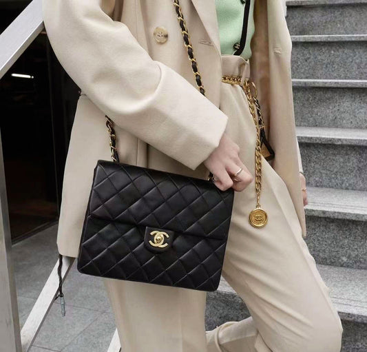 Pre-loved Chanel Vintage Mini Classic Flat 20cm Lambskin Shoulder Bag 90s