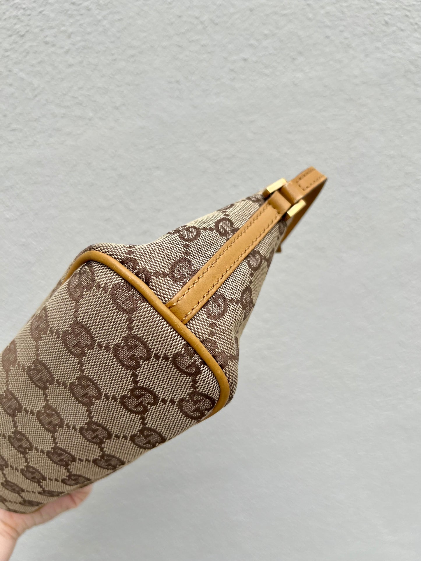 Pre-loved Gucci vintage GG Canvas Boat Baguette Bag