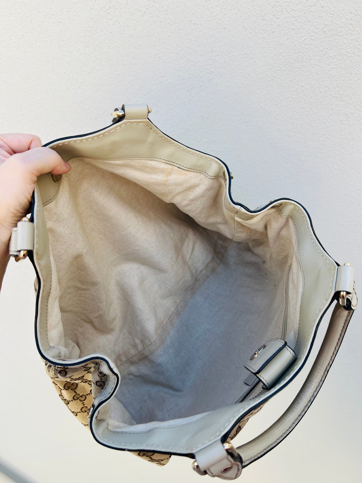 Pre-loved Gucci medium Sukey Guccissima GG shoulder bag