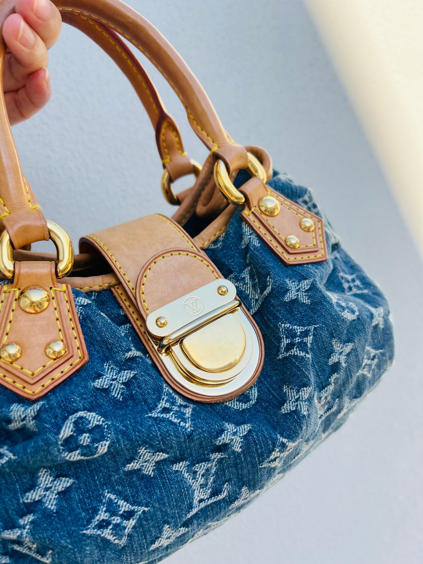 Pre-loved Louis Vuitton Vintage Monogram Denim Pleaty Handbag
