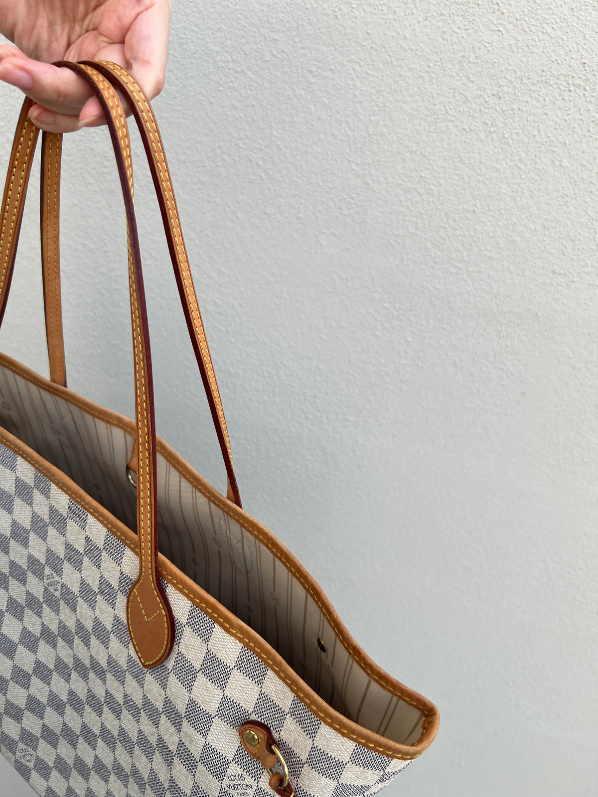 Pre-loved Louis Vuitton Neverfull Leather Tote MM Damier 2012