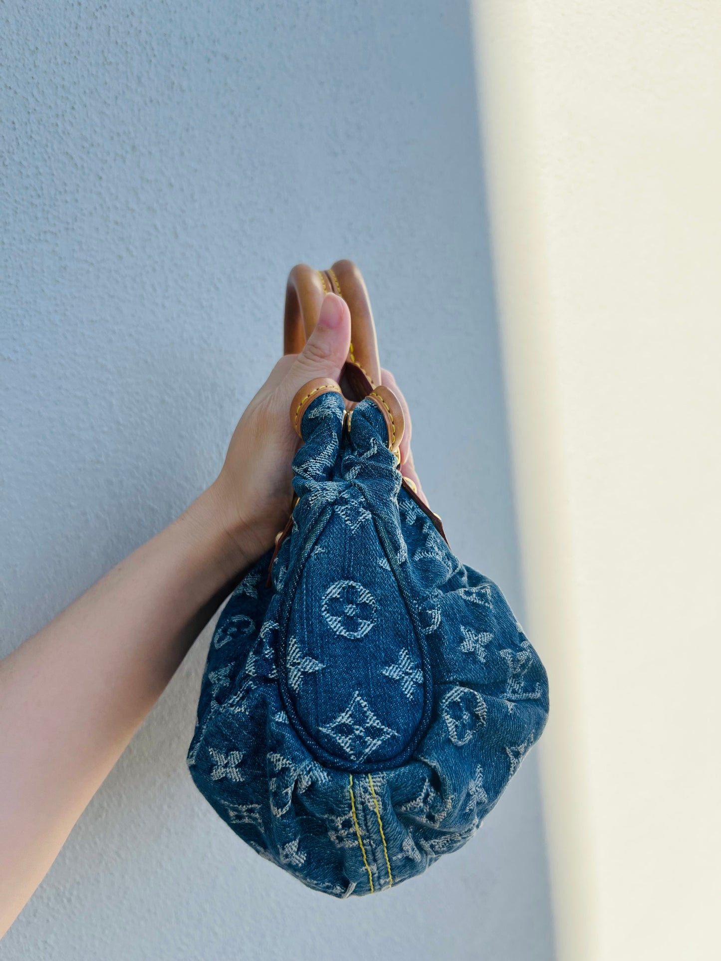 Pre-loved Louis Vuitton Vintage Monogram Denim Pleaty Handbag