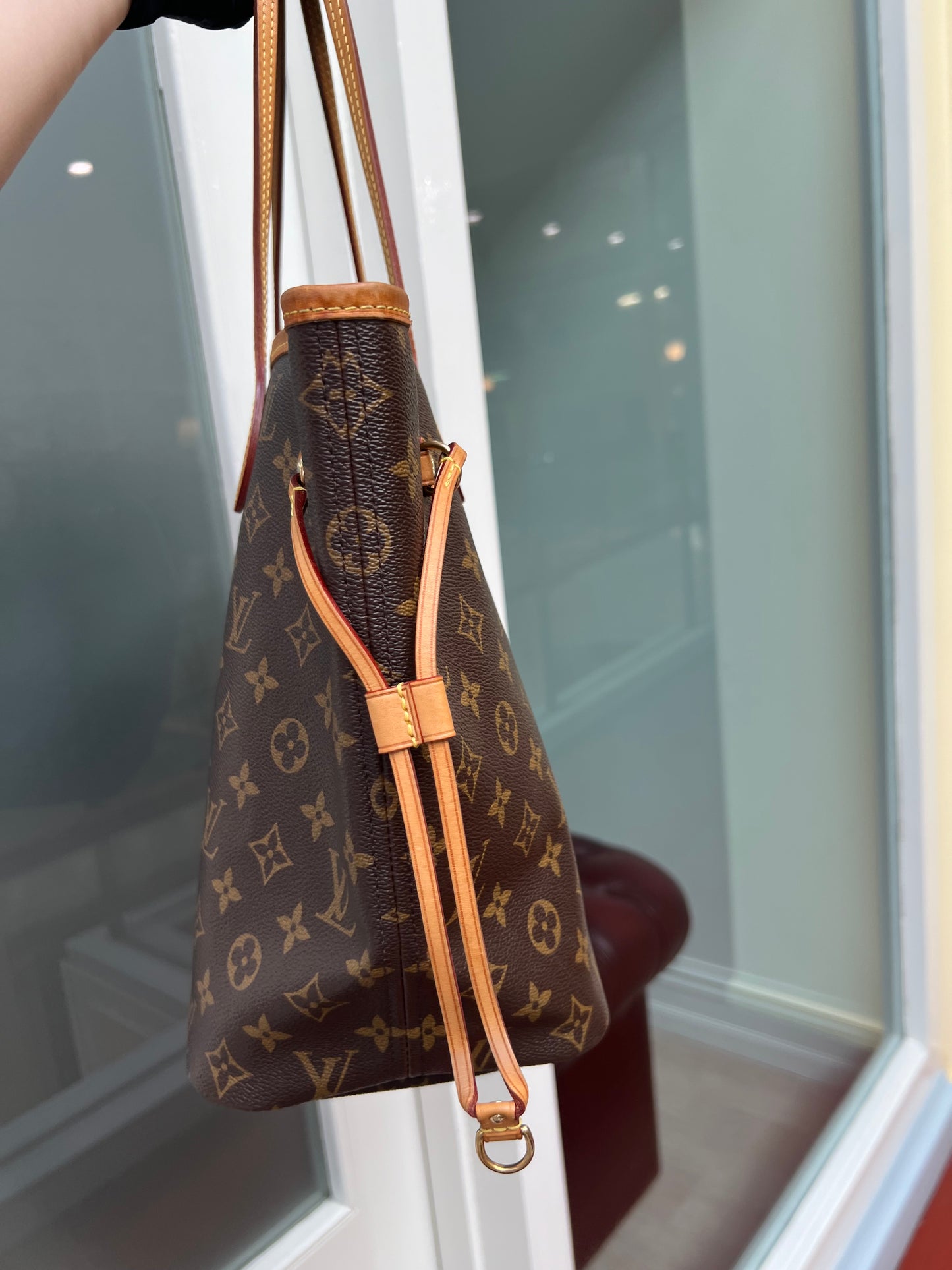 Pre-loved Louis Vuitton Neverfull Leather Tote MM Monogram 2014