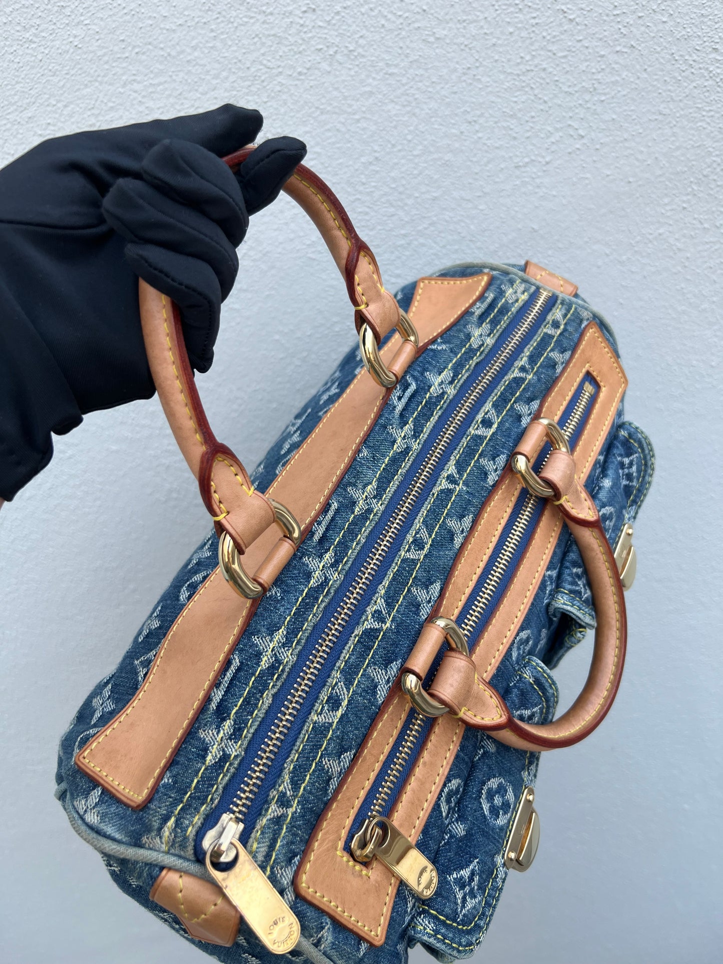 Pre-loved Louis Vuitton Blue Monogram Denim Neo Speedy Handbag 2005