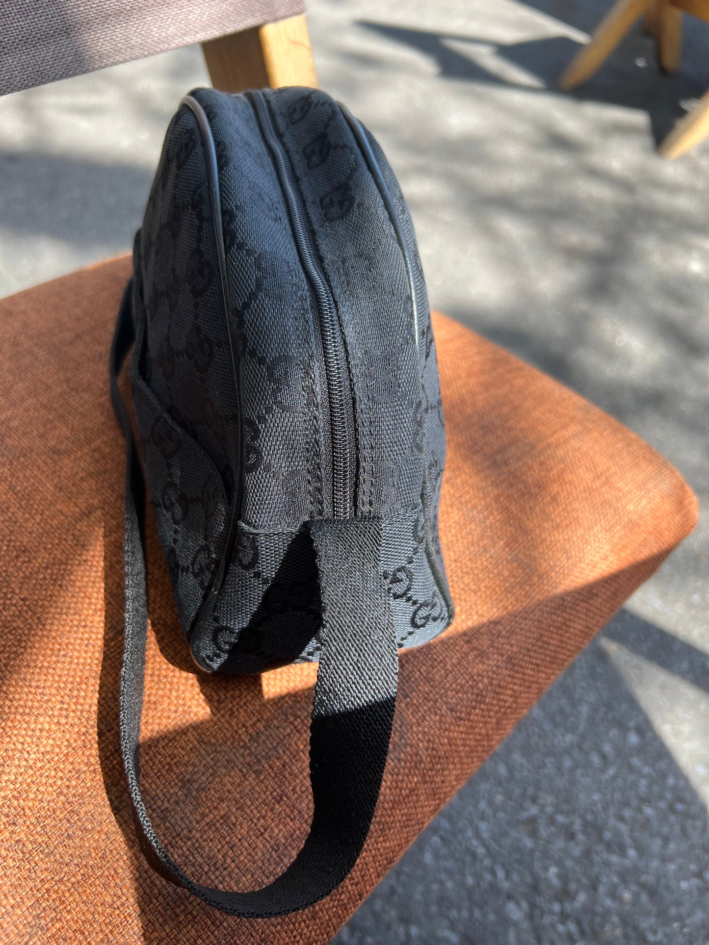 Pre-loved Gucci GG Monogram Half Moon Pochette Shoulder Bag Black