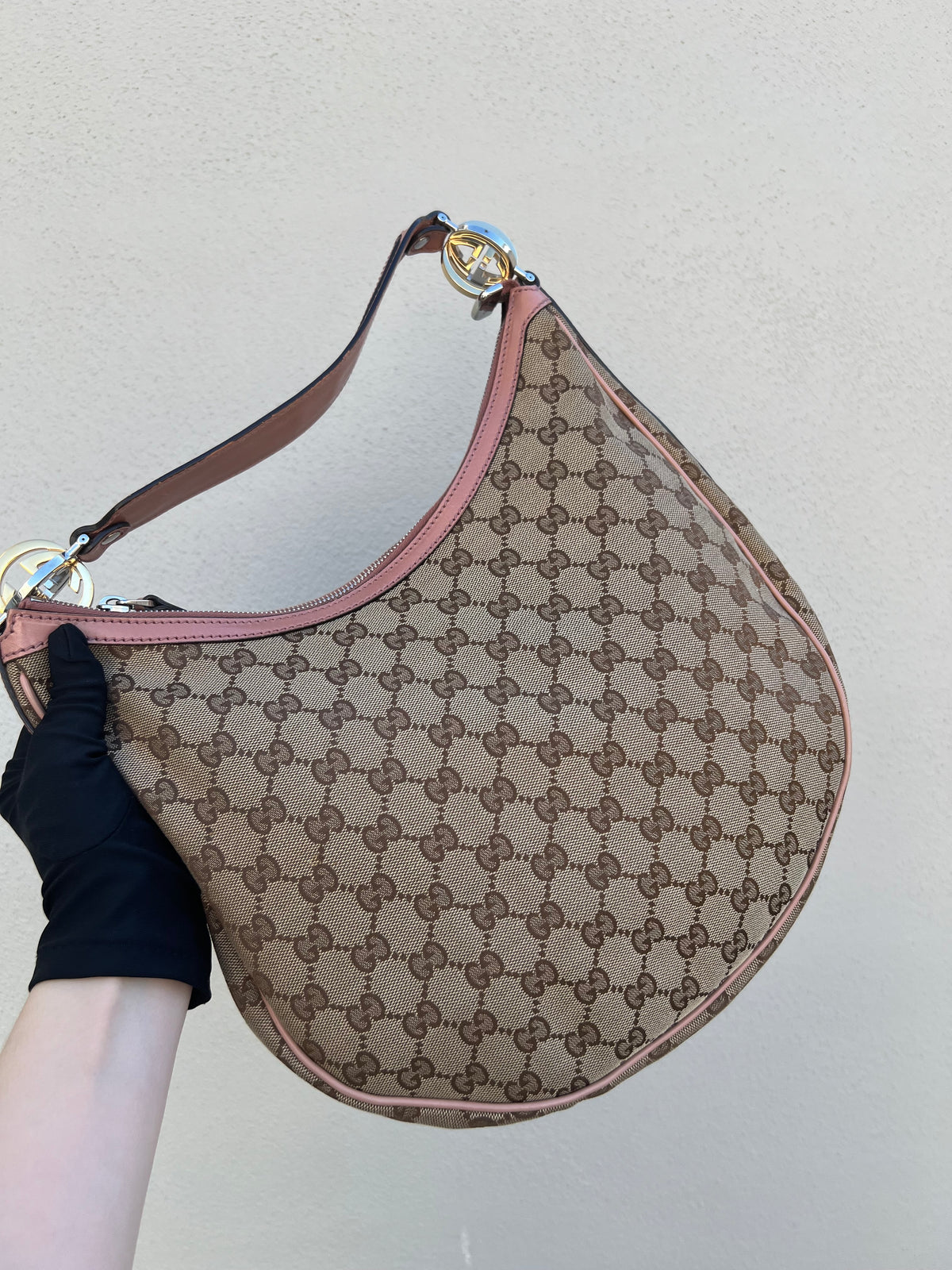 Pre-loved Gucci Beige/Pink GG Canvas Twins Medium Hobo Bag