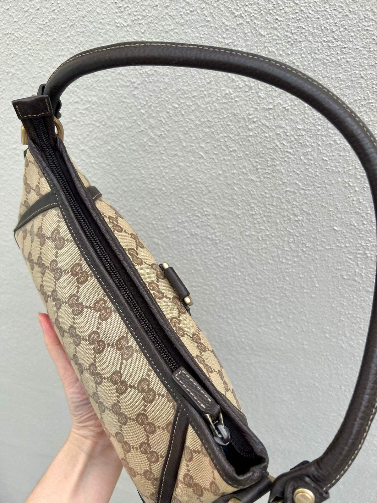 Pre-loved Gucci Crystal Coating GG Canvas Abbey Demi Hobo D-Ring Pochette