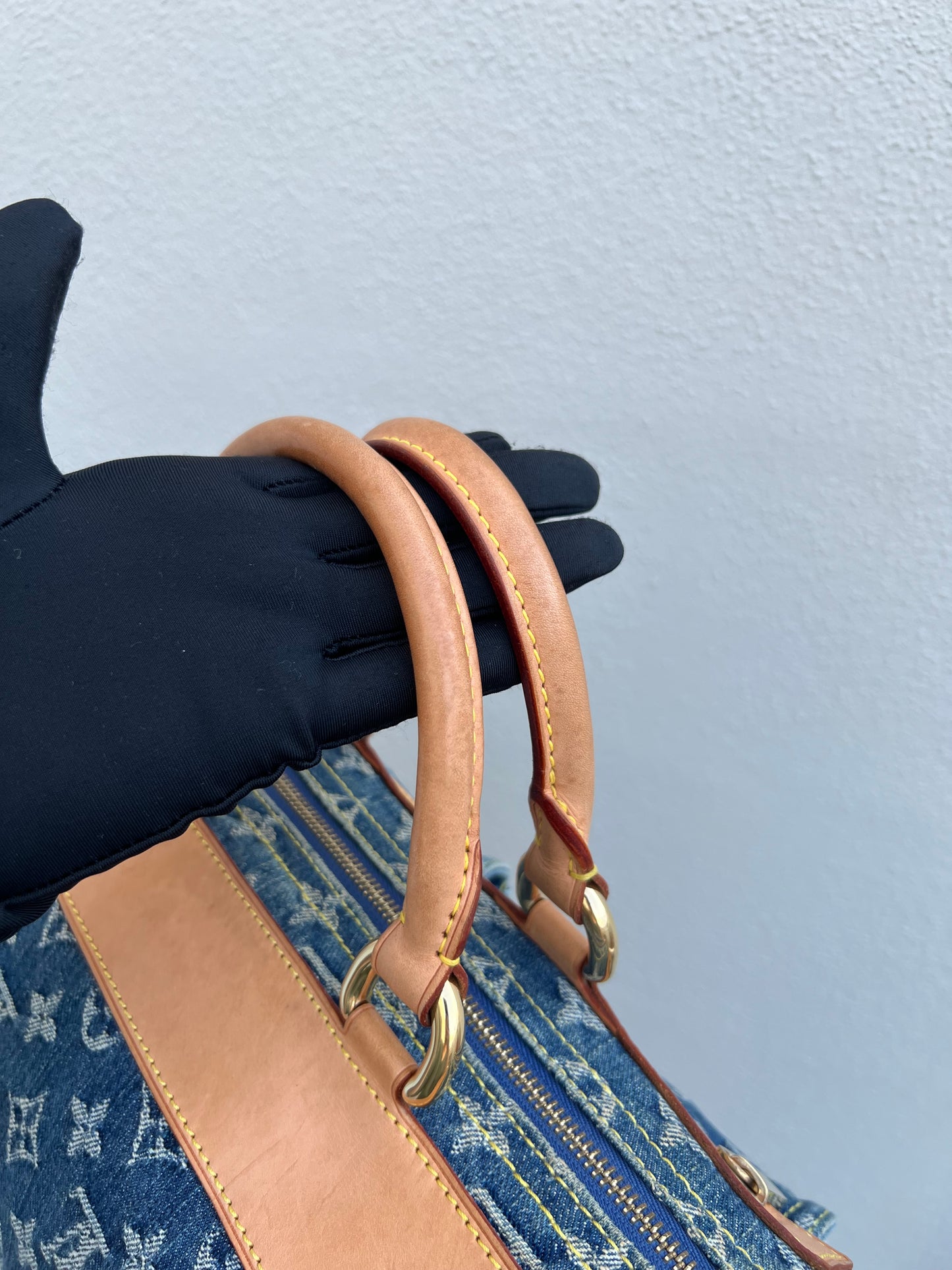 Pre-loved Louis Vuitton Blue Monogram Denim Neo Speedy Handbag 2005