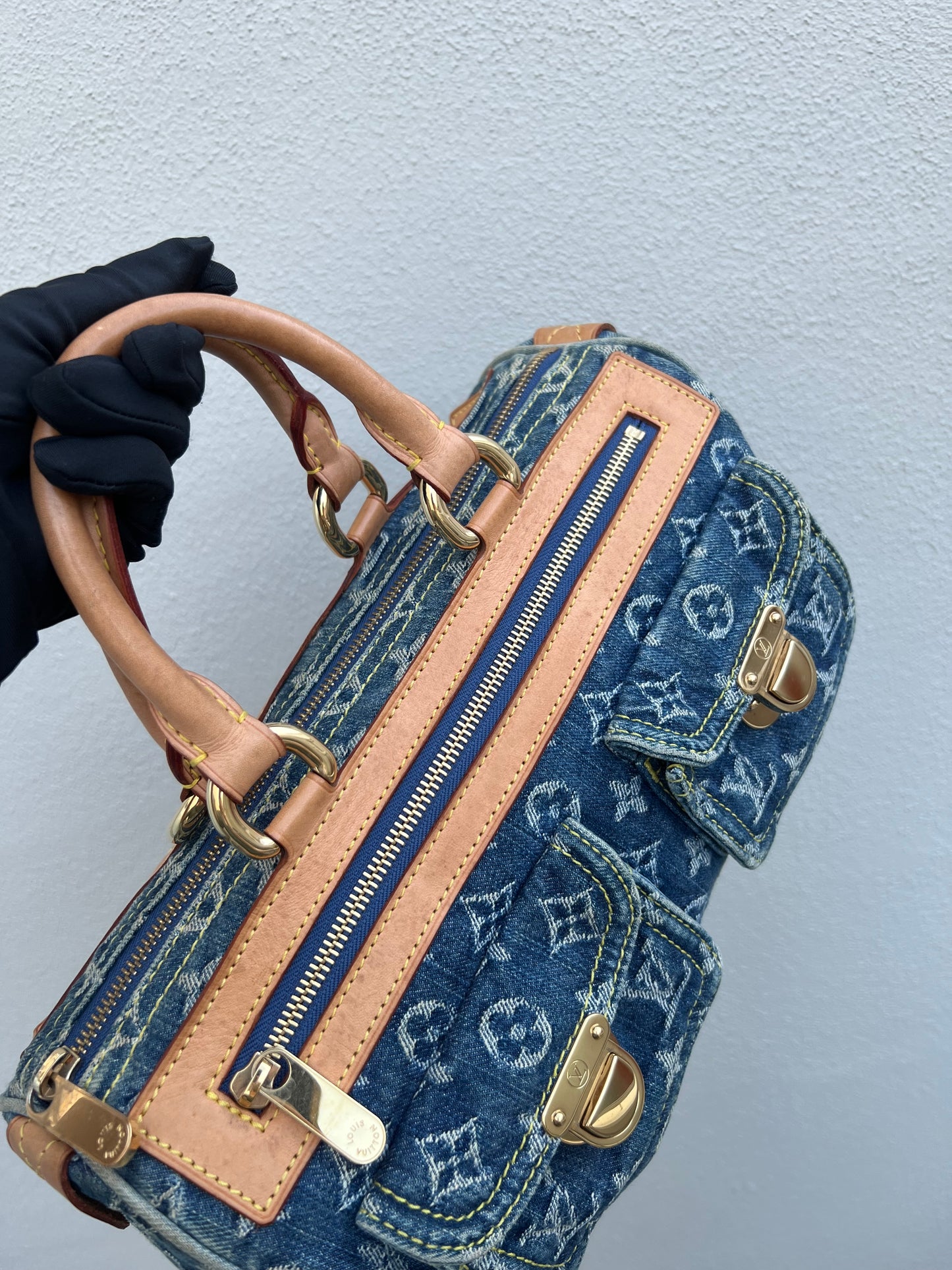 Pre-loved Louis Vuitton Blue Monogram Denim Neo Speedy Handbag 2005