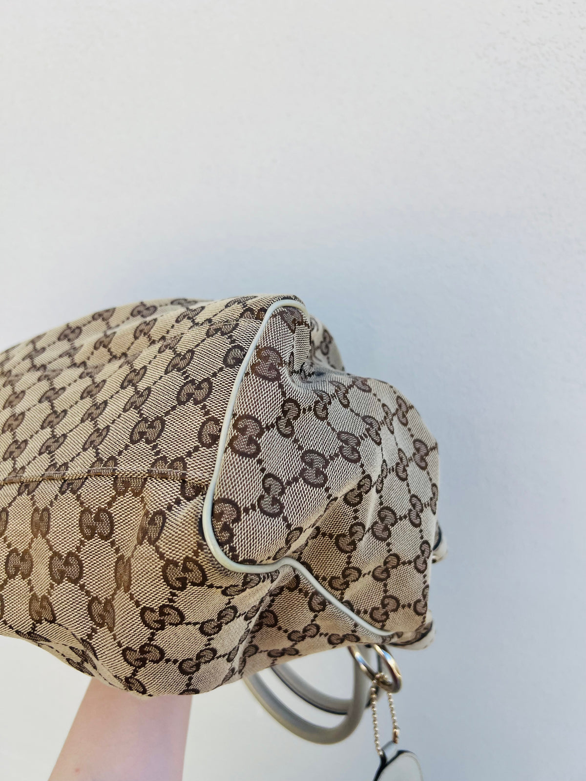 Pre-loved Gucci medium Sukey Guccissima GG shoulder bag