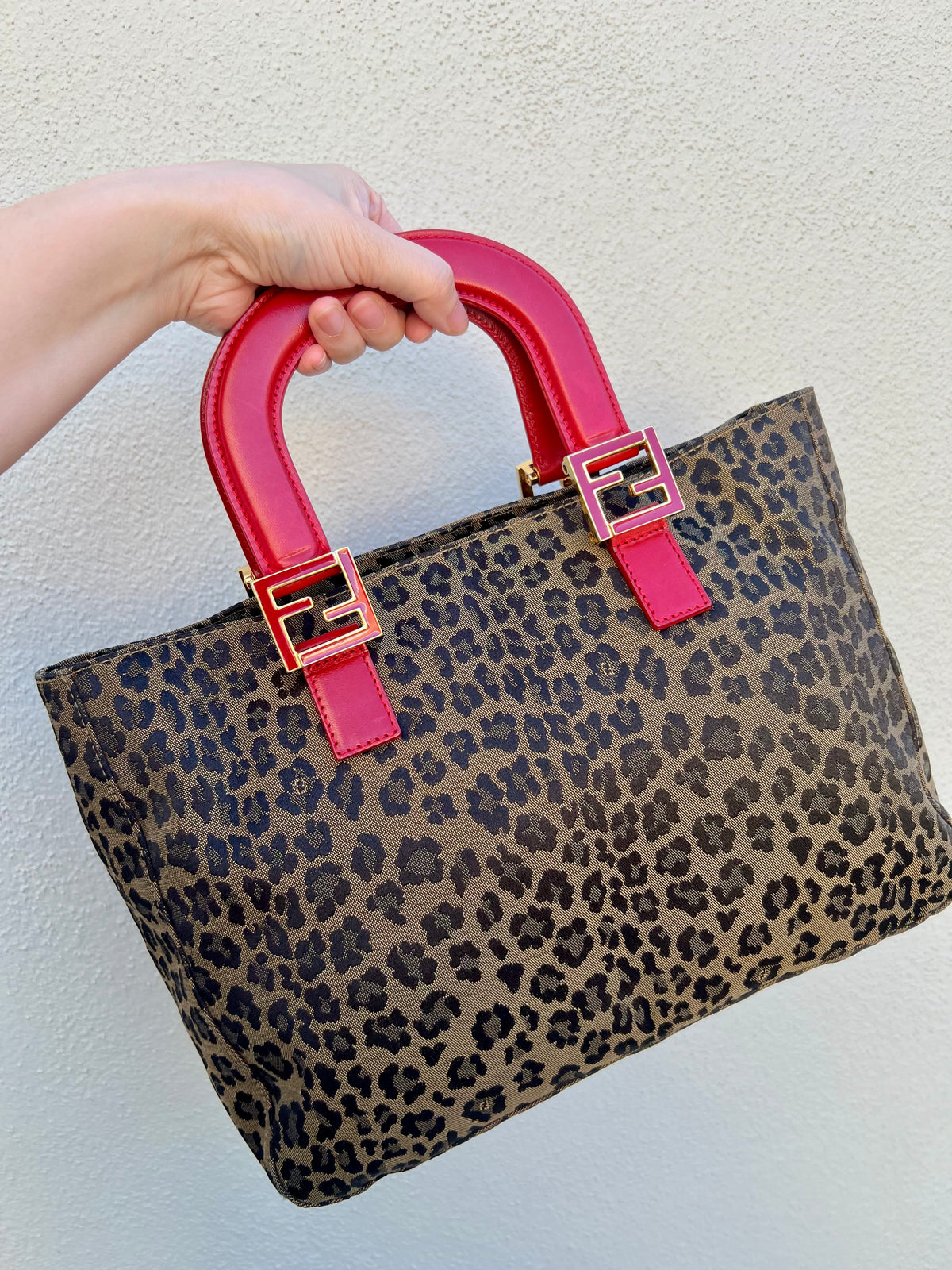 Pre-loved Fendi Leopard Print Tote Bag with Red Handles