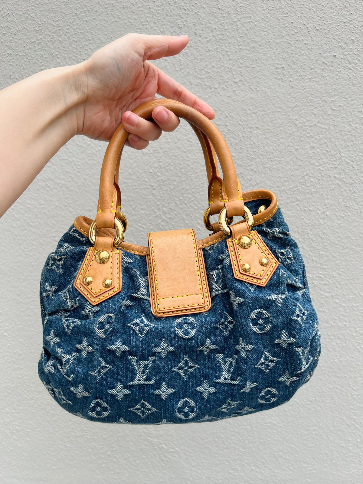 Pre-loved Louis Vuitton Vintage Monogram Denim Pleaty Handbag