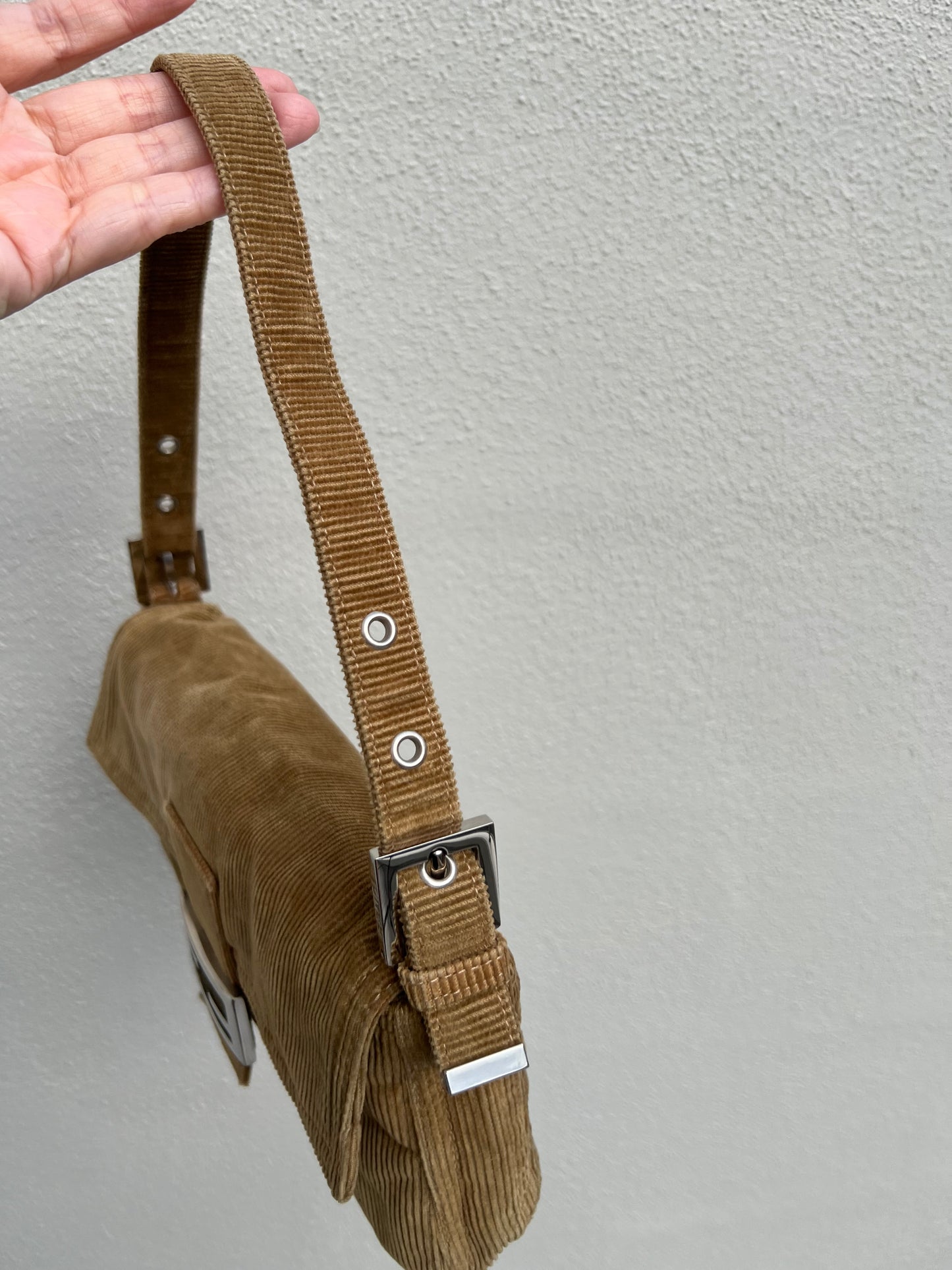 Pre-loved Fendi Camel-toned corduroy Corduroy Baguette Bag