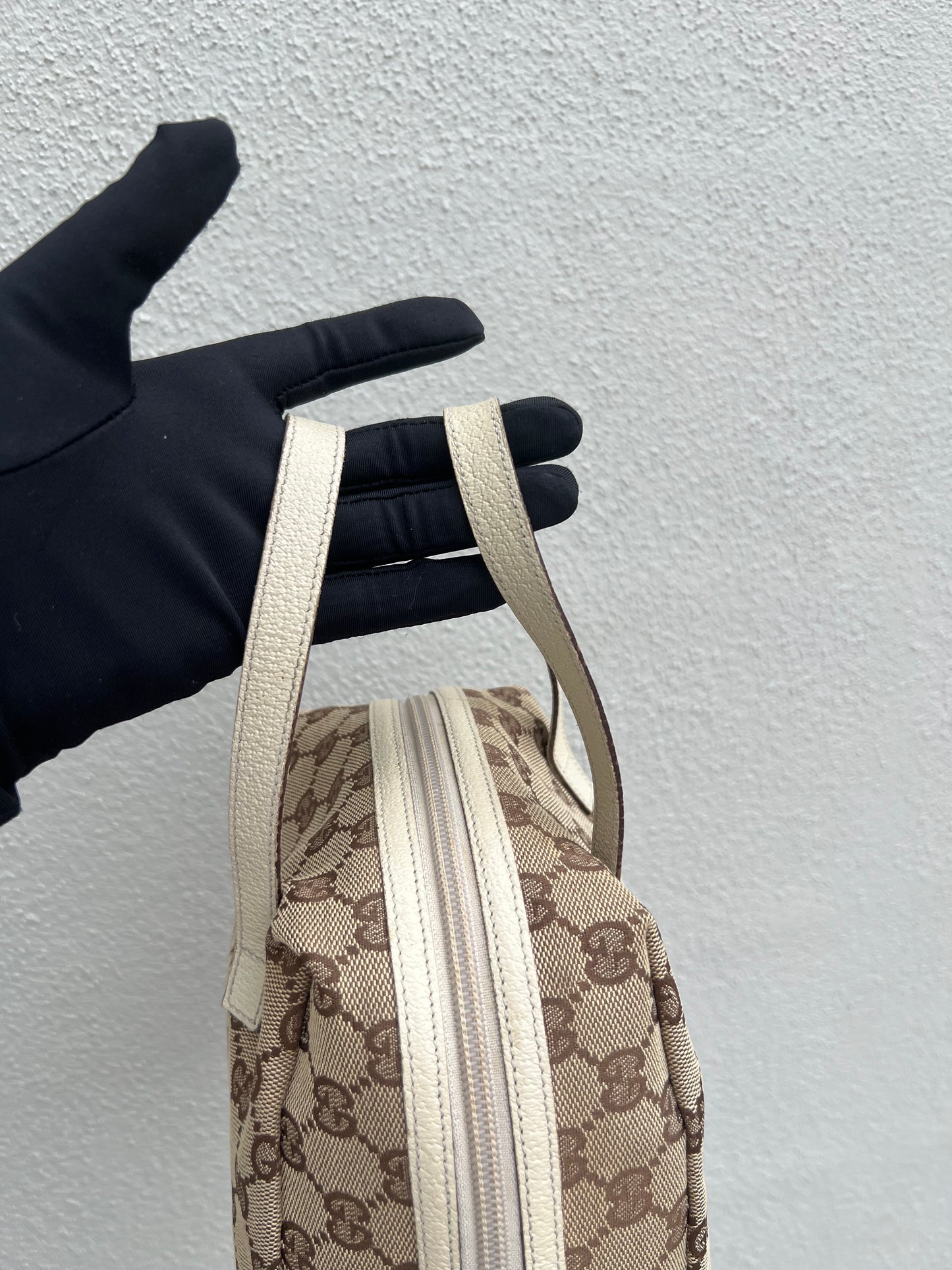 Pre-loved Gucci Y2K GG Canvas Balthus Tofu Bag handbag