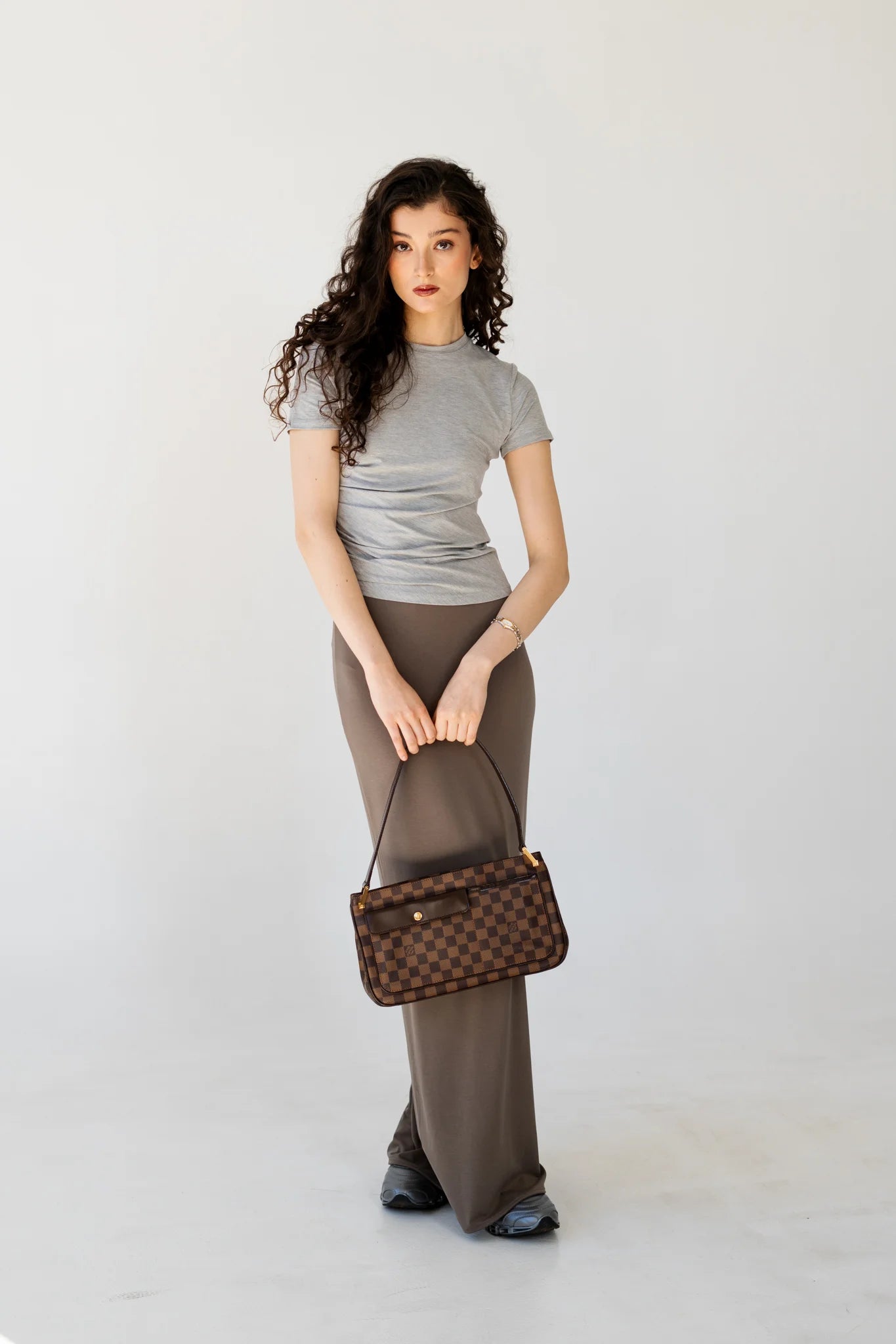 Pre-loved Louis Vuitton Damier Ebene Aubagne Shoulder Bag