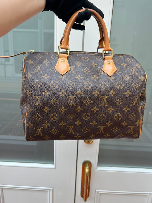 Pre-loved Louis Vuitton Speedy 30 Handbag Monogram 2017