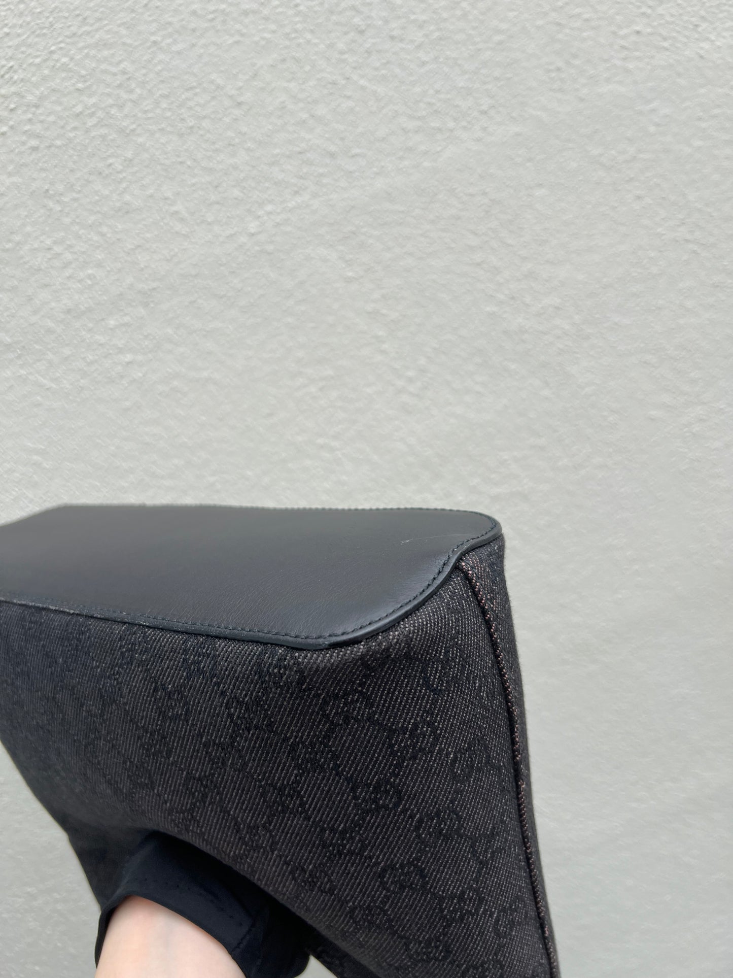 Pre-loved Gucci GG Canvas Hobo Shoulder Bag