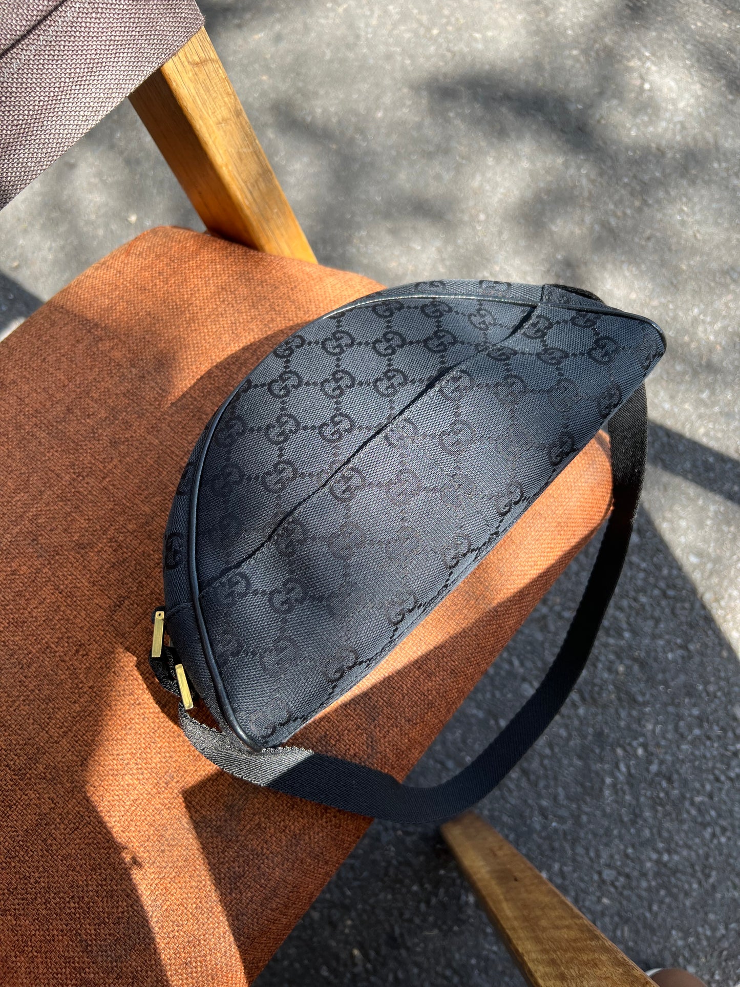 Pre-loved Gucci GG Monogram Half Moon Pochette Shoulder Bag Black