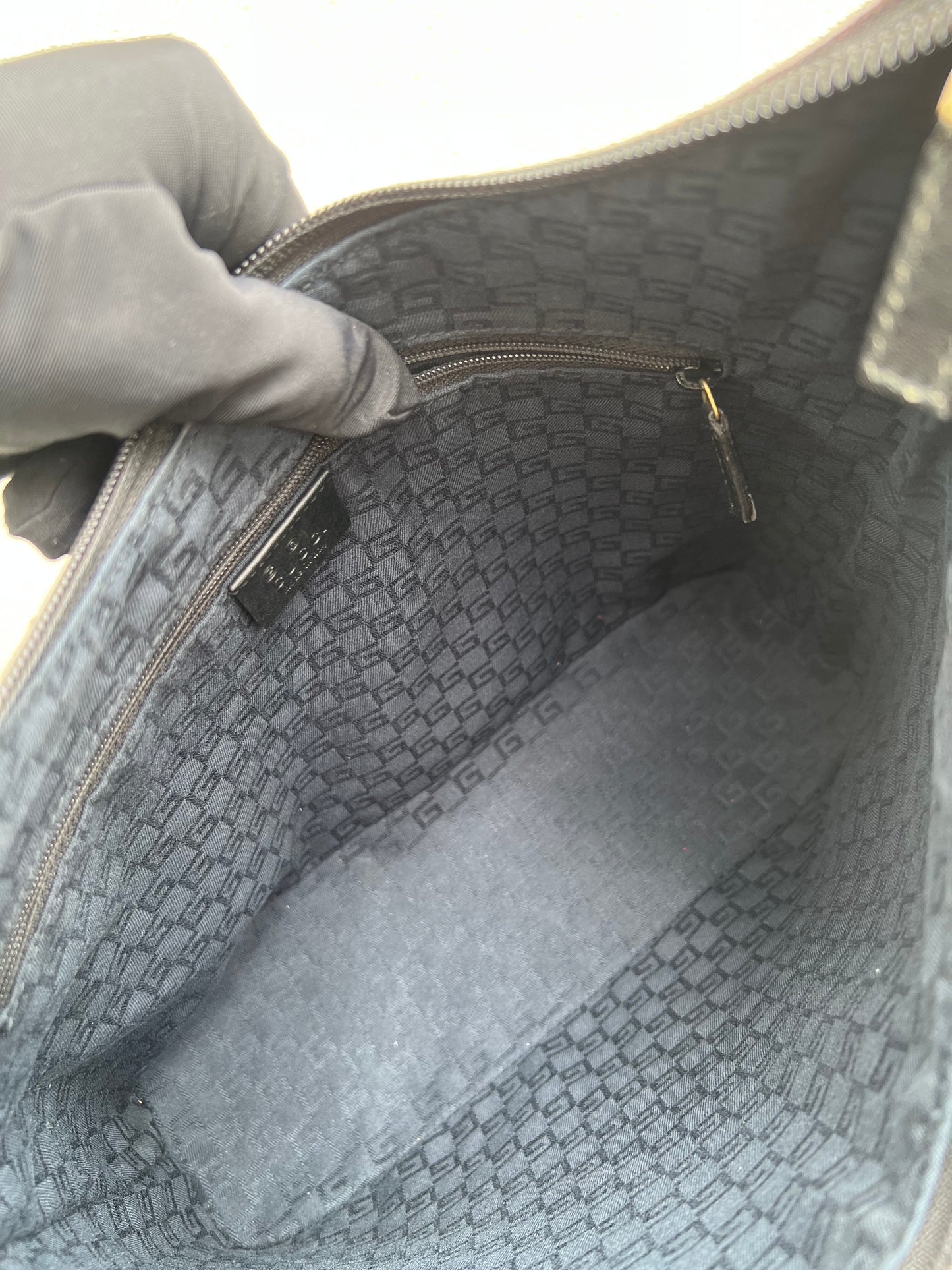 Pre-loved Gucci GG Canvas Hobo Shoulder Bag