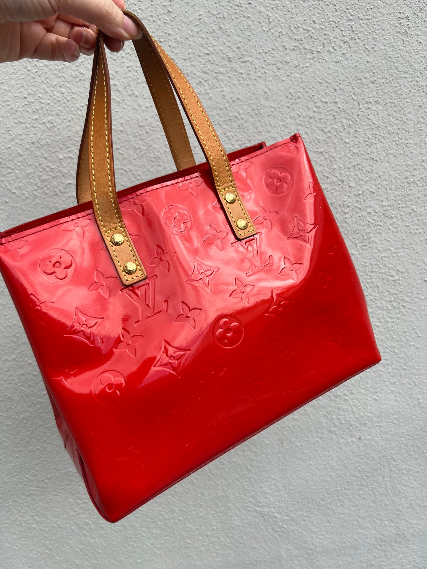 Pre-loved Louis Vuitton Reade PM Coral Tote Bag 2005