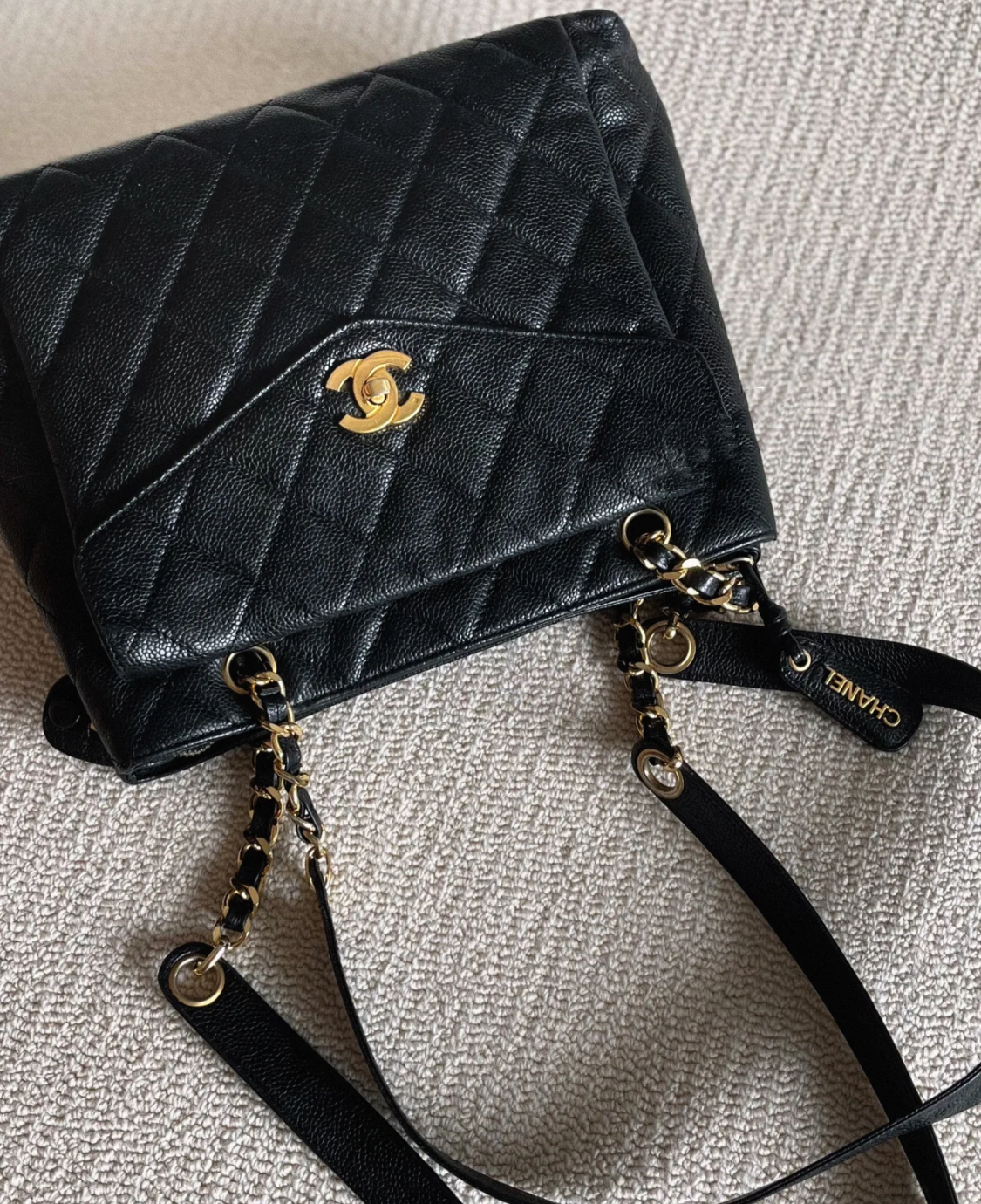 Pre-loved Chanel Vintage Black Leather tote