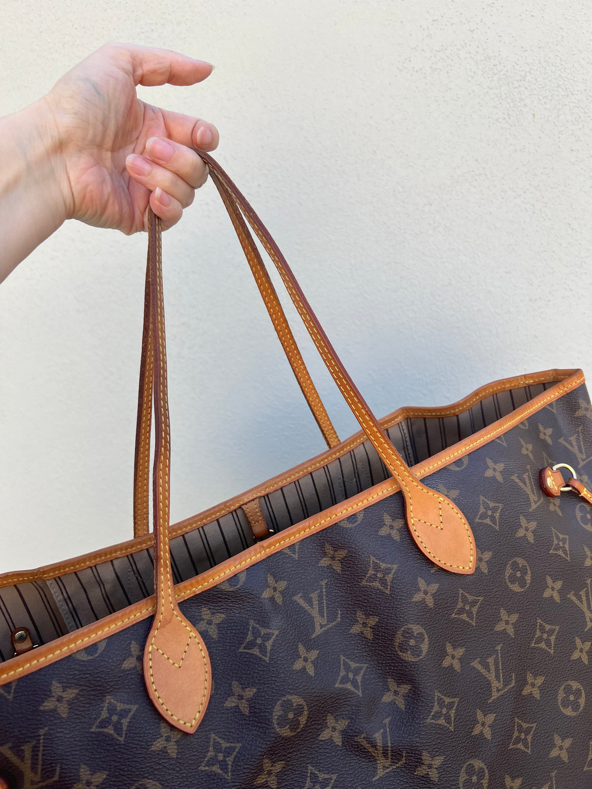 Pre-loved Louis Vuitton Neverfull Leather Tote GM Monogram 2016