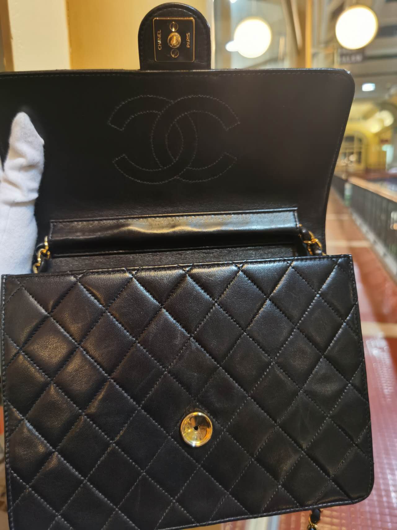 Pre-loved Chanel Vintage Black Lambskin Crossbody Bag