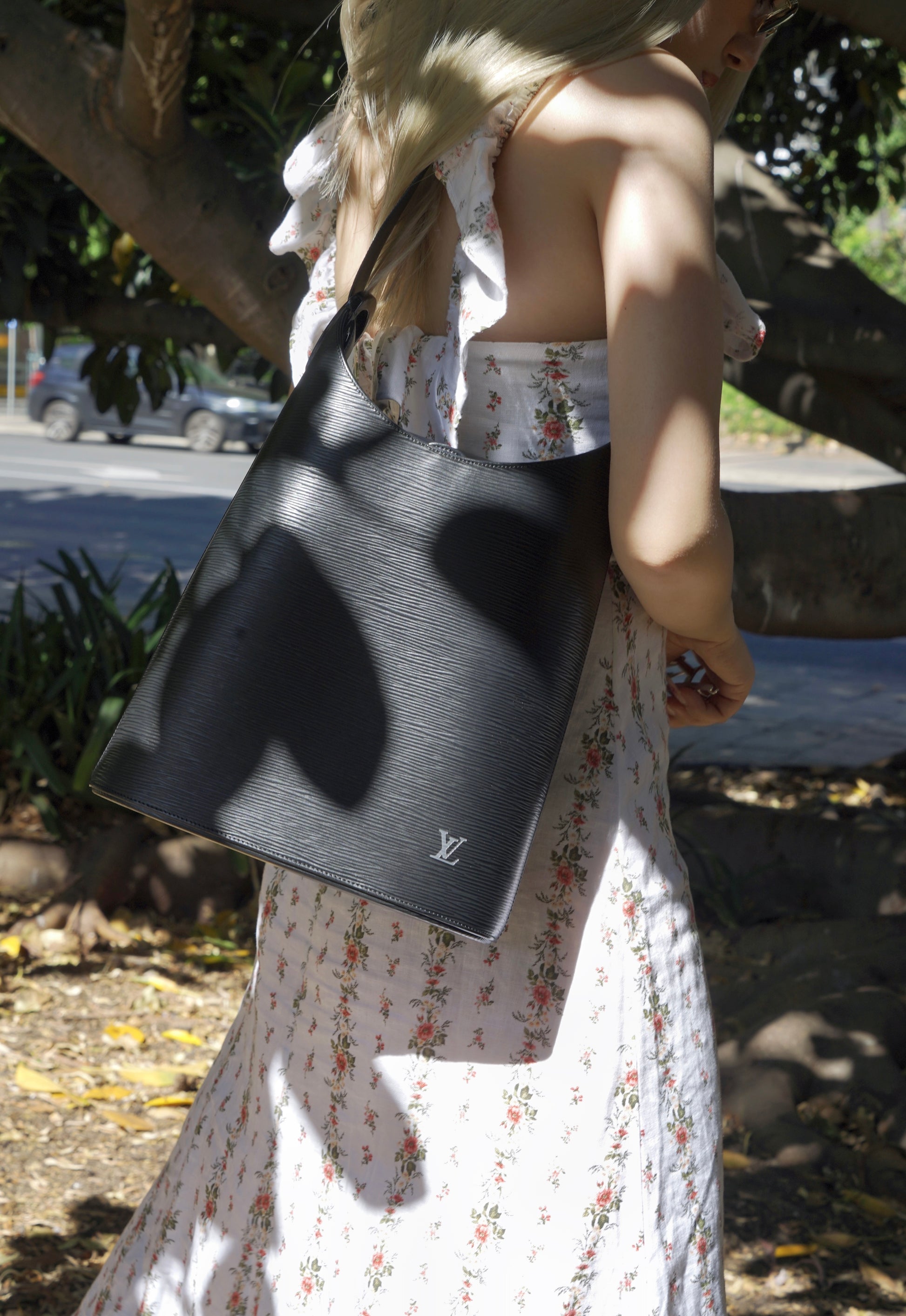 Louis Vuitton, Bags, Louis Vuitton Epi Verseau Black Bucket Handbag