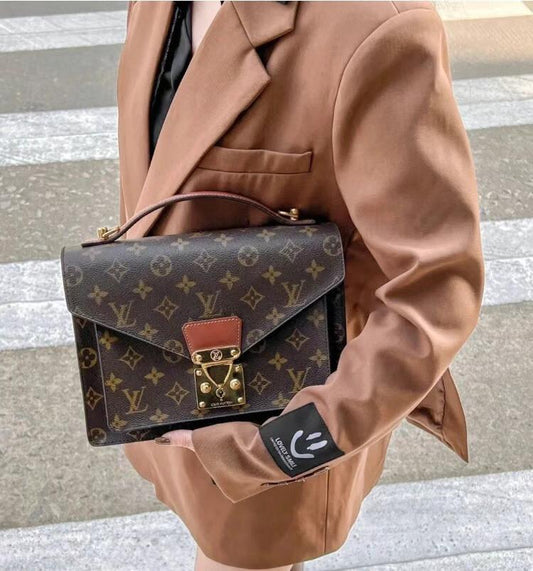 Pre-loved Louis Vuitton Vintage Monceau Crossbody Bag Monogram