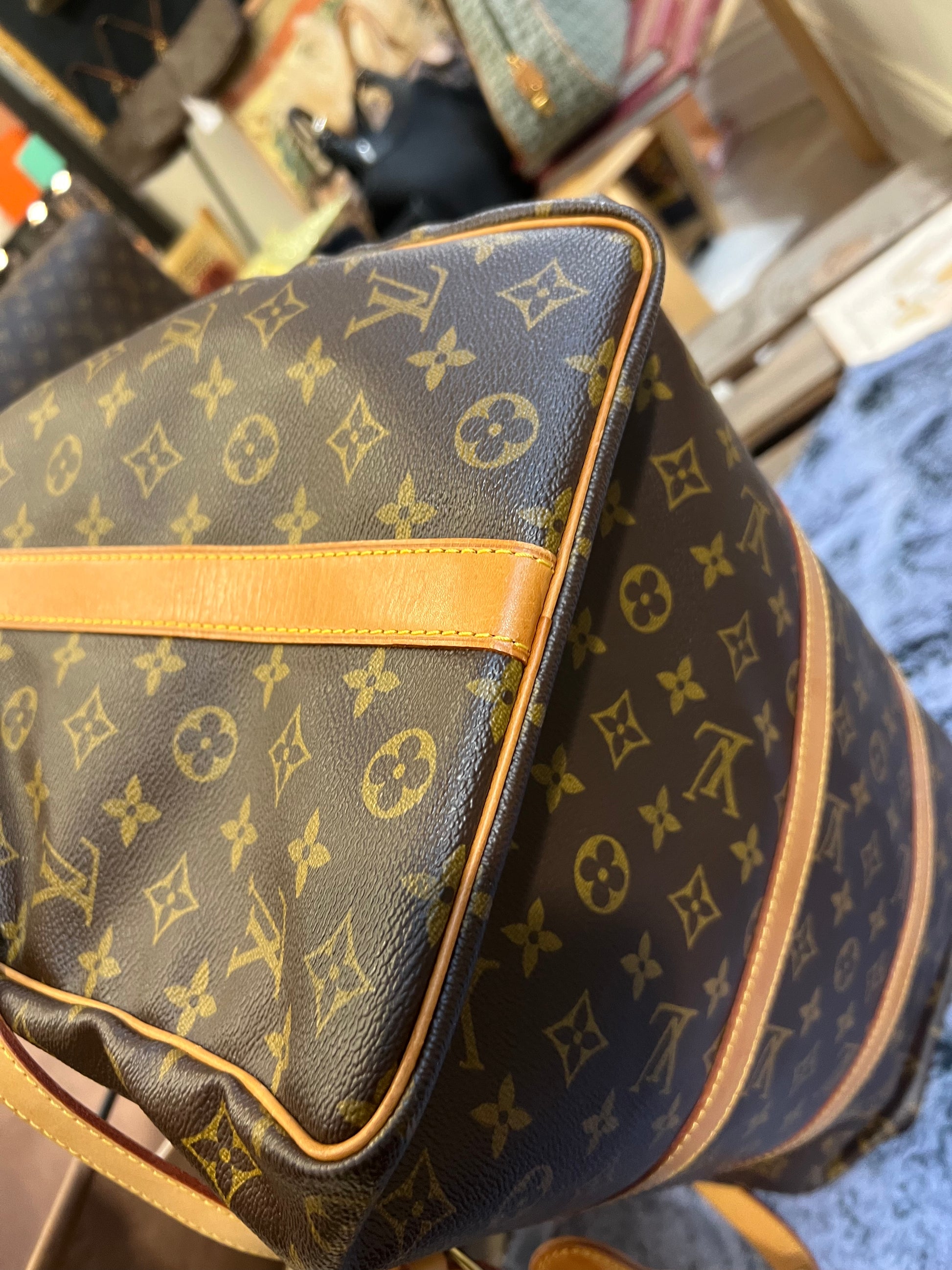 Louis Vuitton Monogram Keepall 50 Bandouliere Duffle Bag (Authentic  Pre-Owned)