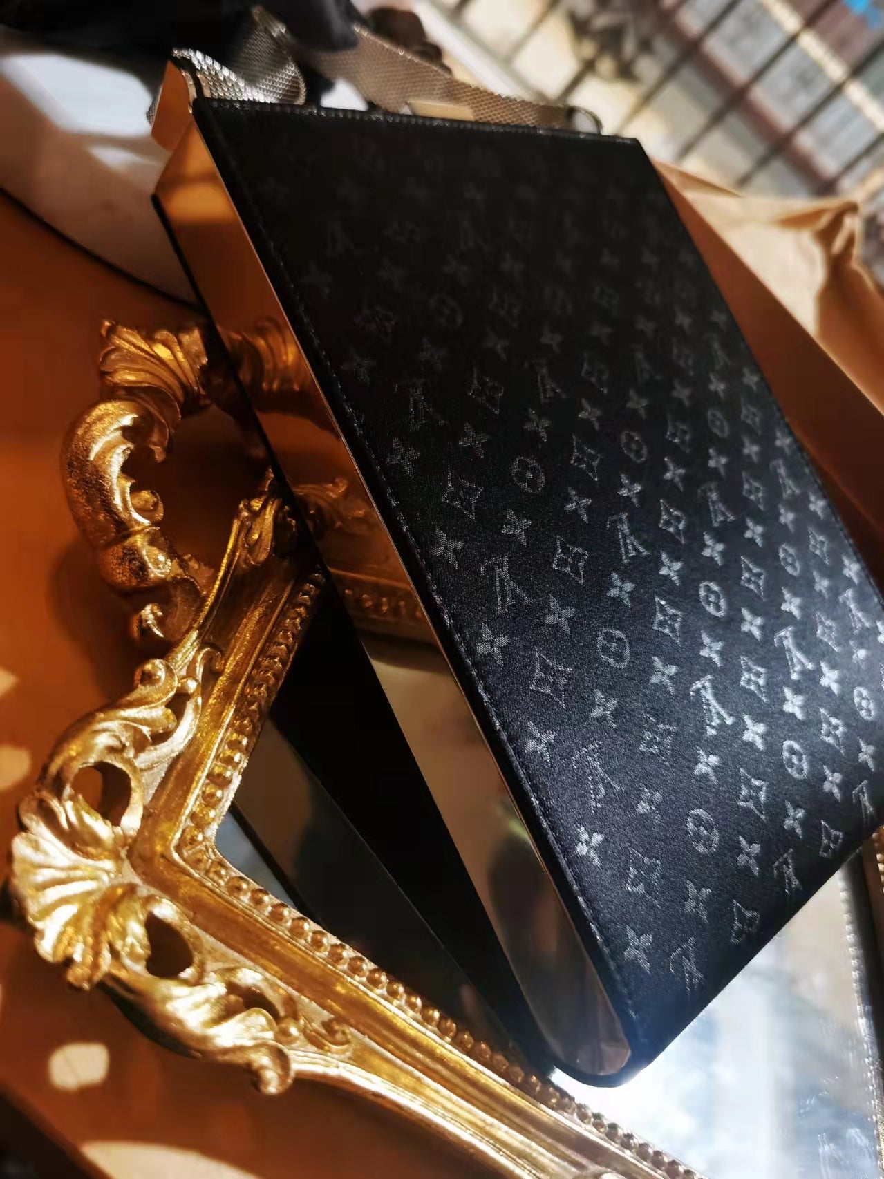Pre-loved Louis Vuitton Vintage Ange Noir Gm evening handbag in black monogram silk
