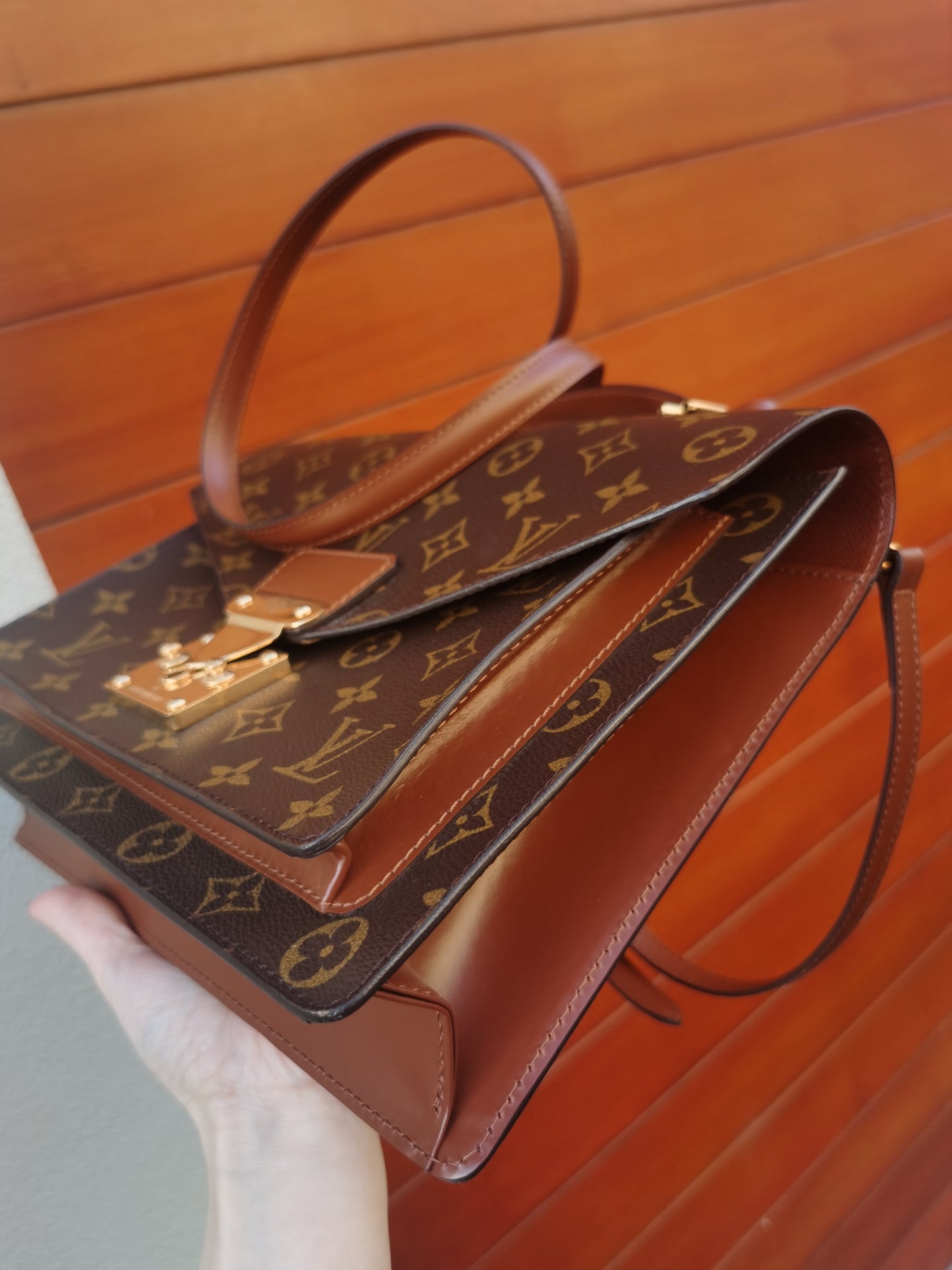 Pre-loved Louis Vuitton Vintage Monceau Crossbody Bag Monogram