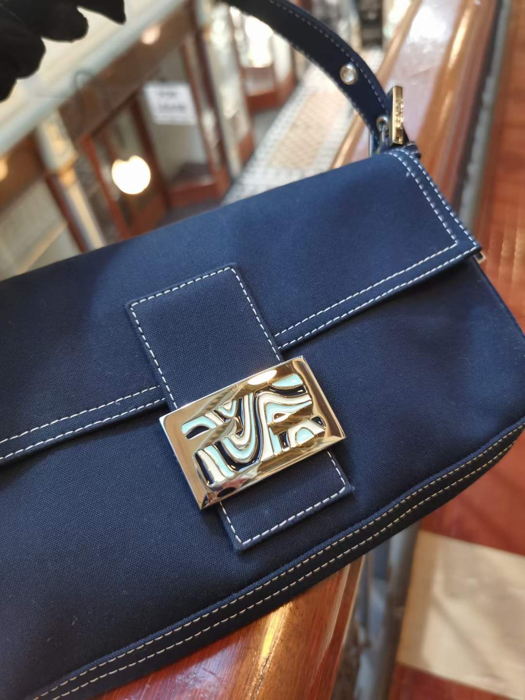 Pre-loved  Fendi Vintage Jean Baguette Handbag