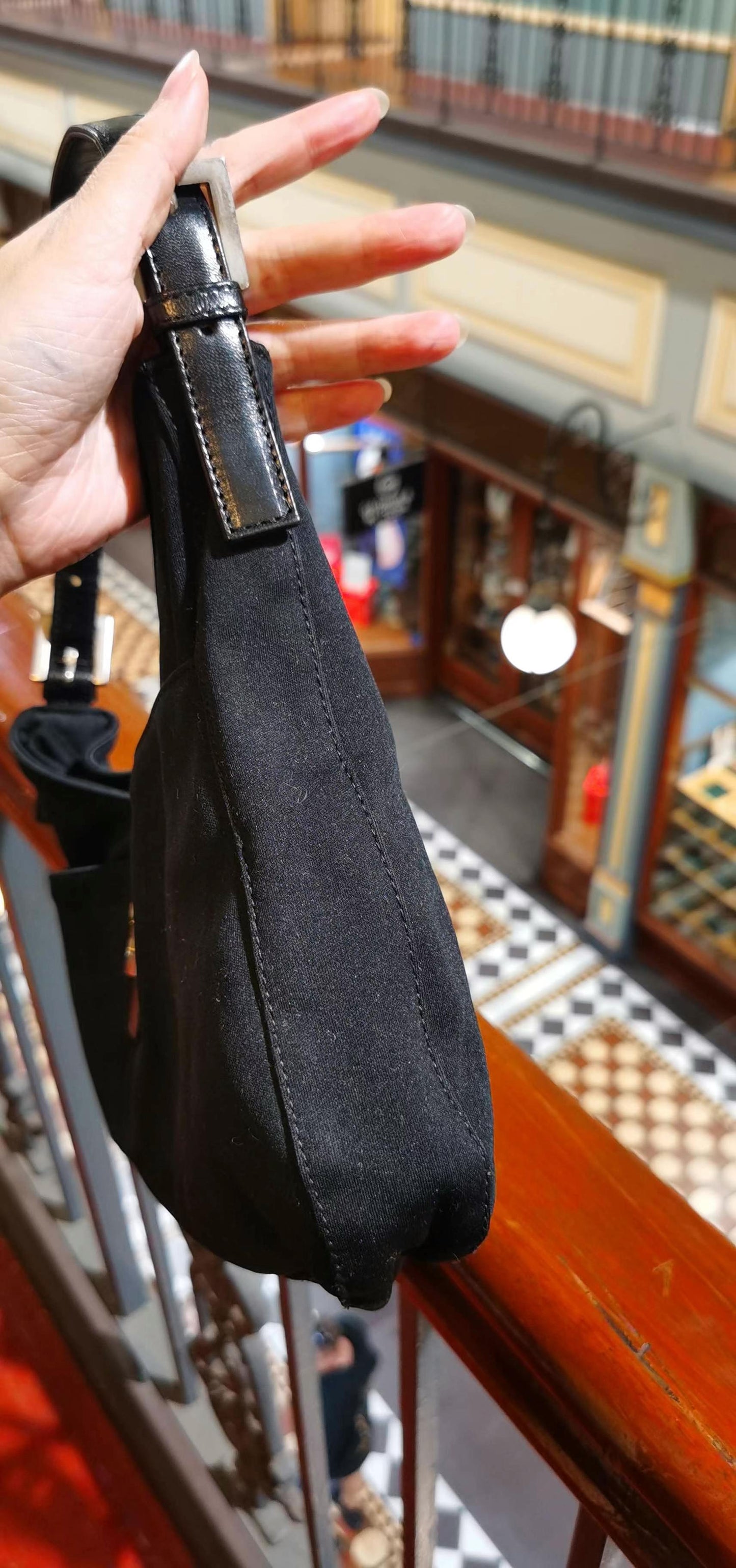 Pre-loved  Fendi Vintage Nylon Shoulder Bag Black