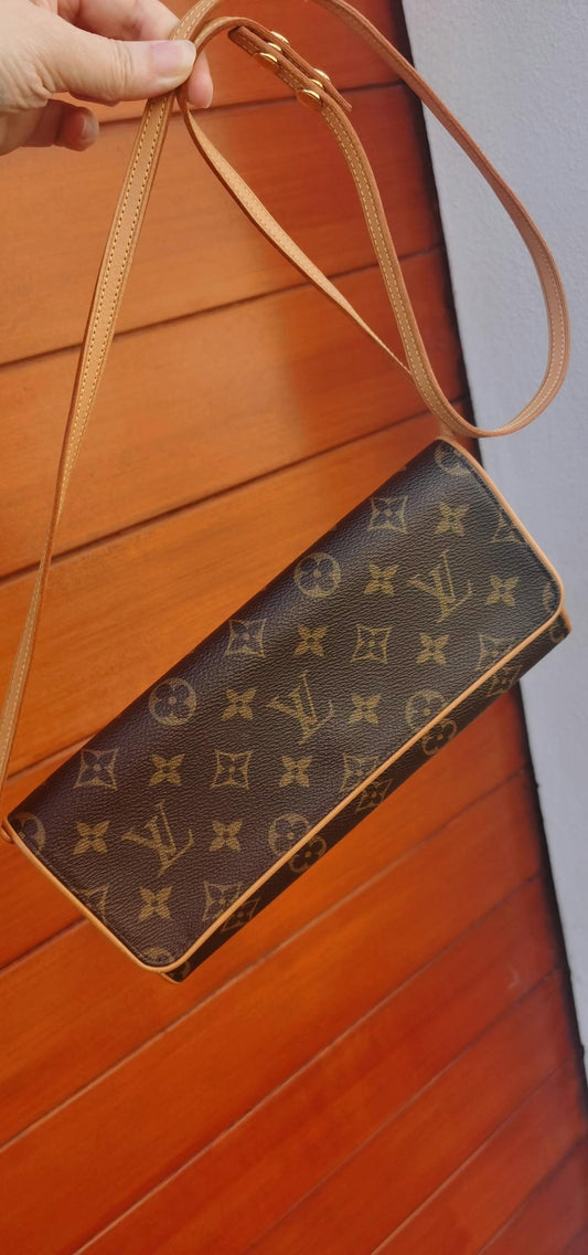 Pre-loved Louis Vuitton Vintage Twin Leather Crossbody 3way Bag