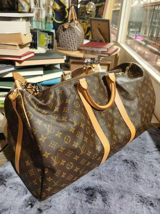 Pre-loved  Louis Vuitton Keepall Bandoulière  55 Travel Bag Monogram