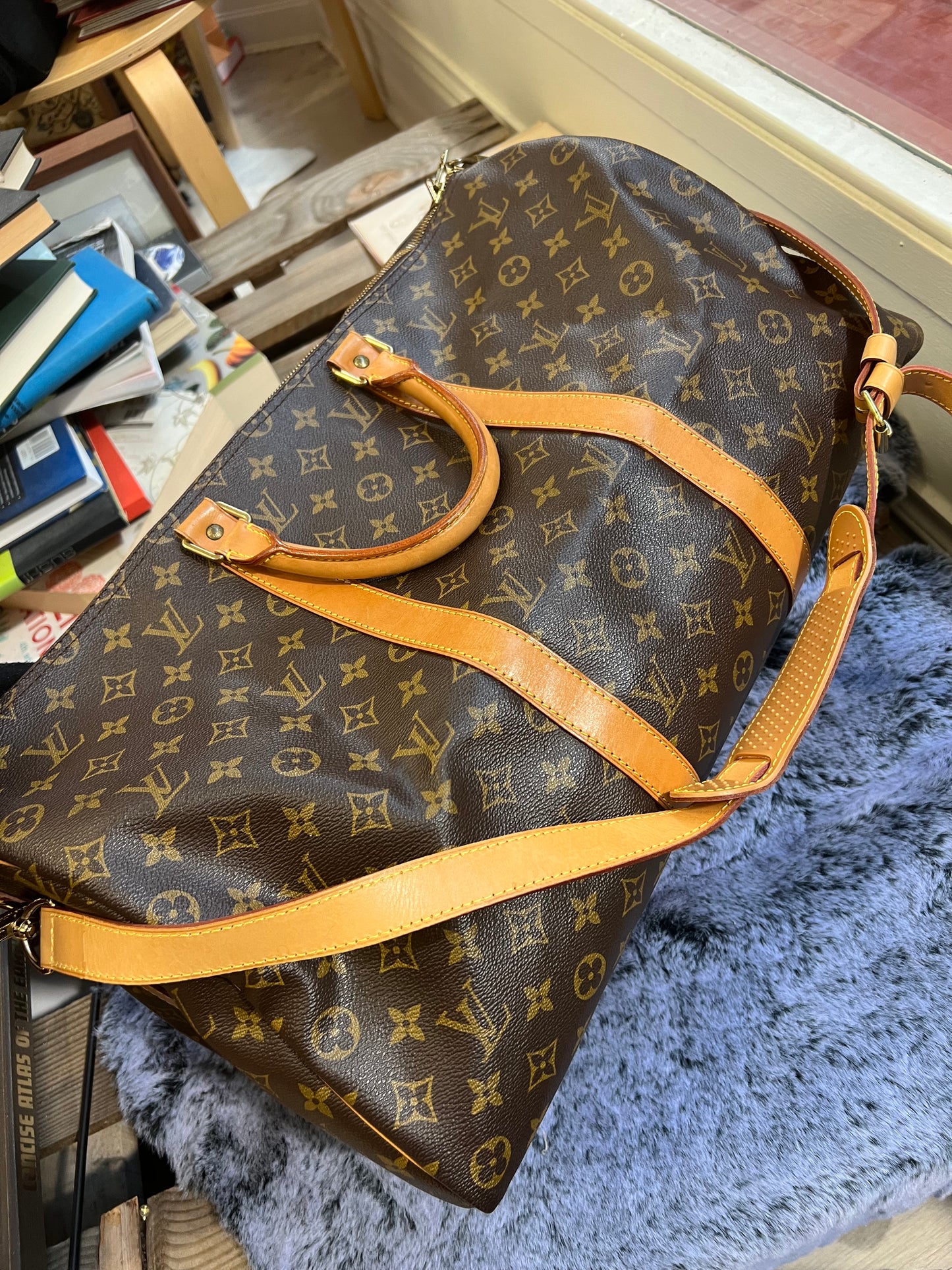 Pre-loved  Louis Vuitton Keepall Bandoulière 50 Travel Bag Monogram