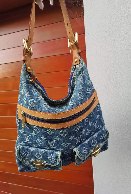 Pre-loved Louis Vuitton Vintage Monogram Denim Baggy GM Shoulder Bag in Blue