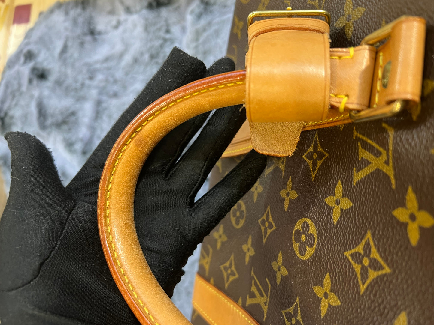 Pre-loved  Louis Vuitton Keepall Bandoulière 50 Travel Bag Monogram