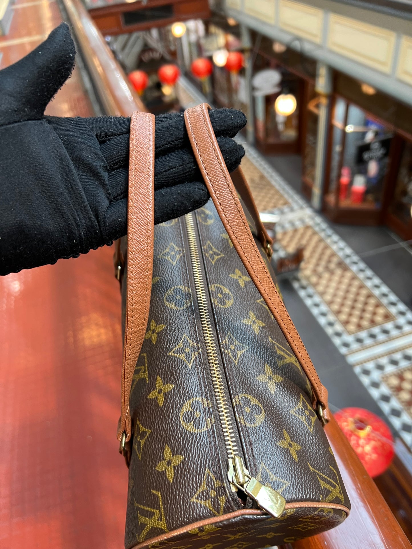 Pre-loved Louis Vuitton Brown Monogram Canvas Papillon 26cm Handbag