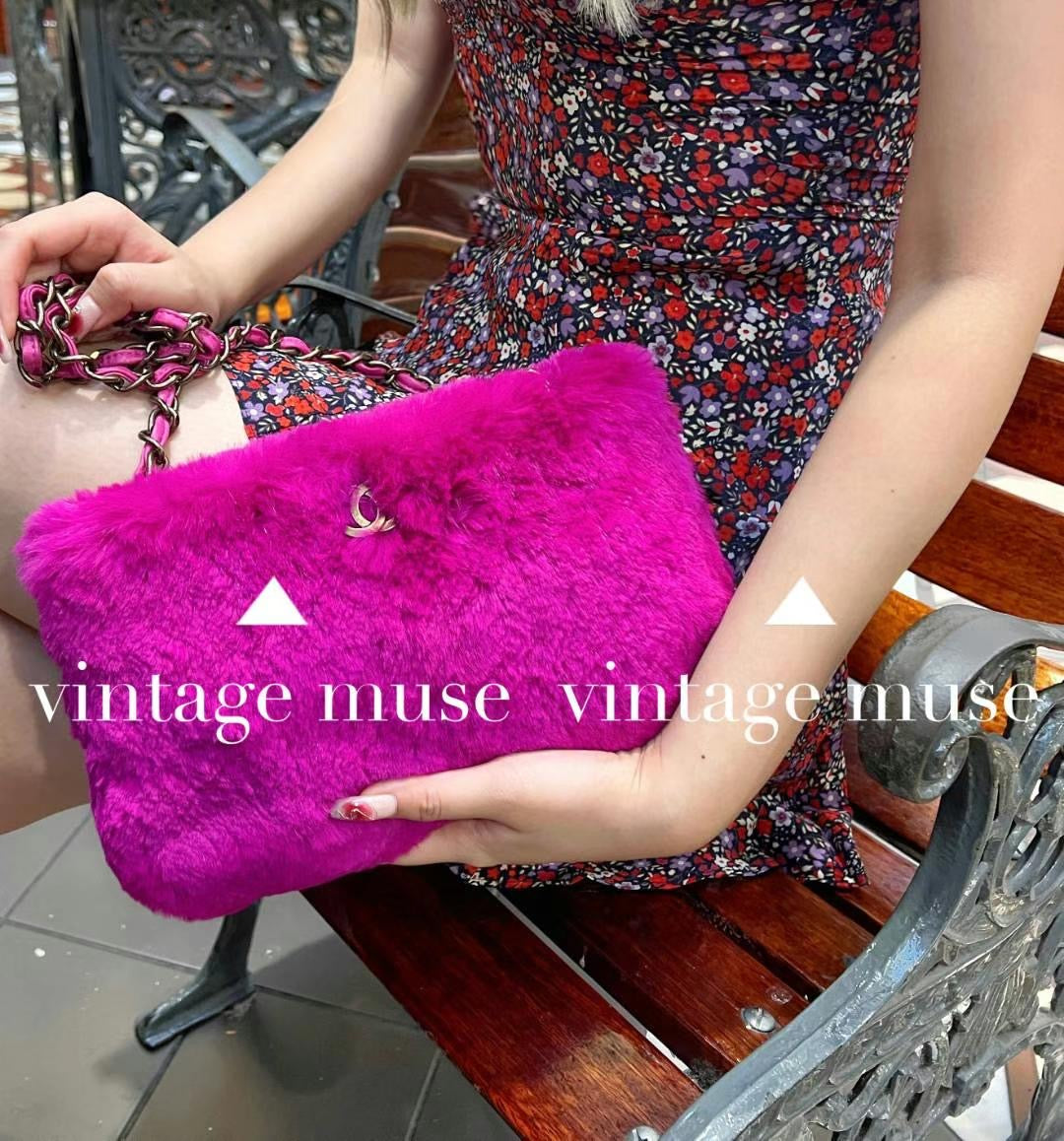 Pre-loved Chanel Fuchsia Pink Rabbit Fur Chain Shoulder Bag